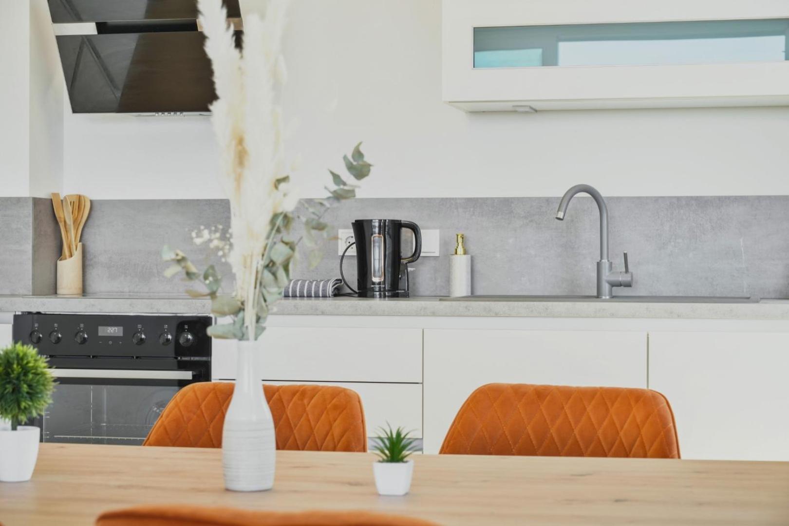 Luxury Penthouse I Rooftop Pool I Self Check-in Apartment Wien